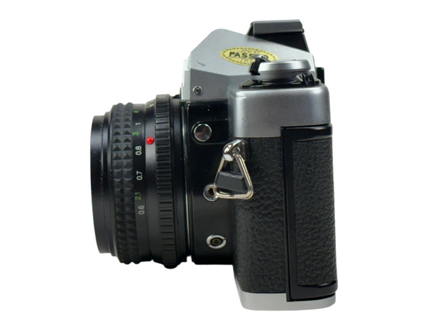 Minolta XG-1 side1