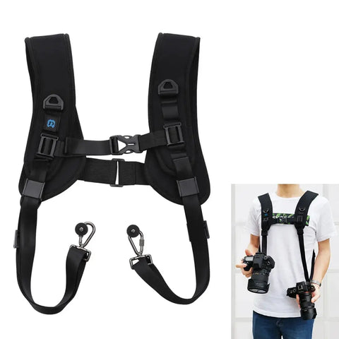 Double camera strap - front-person