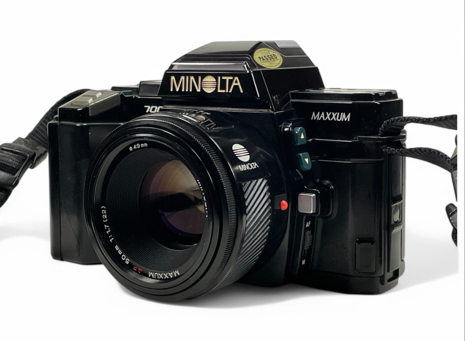 Minolta Maxxum 7000 w/ Maxxum 50mm lens