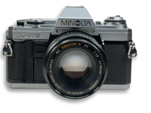 Minolta Maxxum 7000 w/ Maxxum 50mm lens film slr