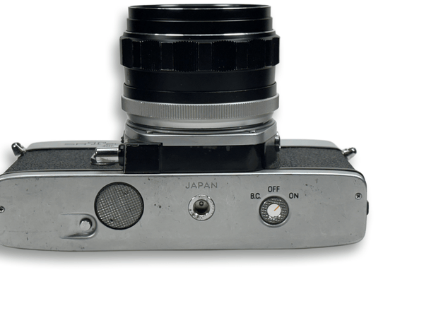 Minolta SRT 201 W/ 58mm 1.4 lens